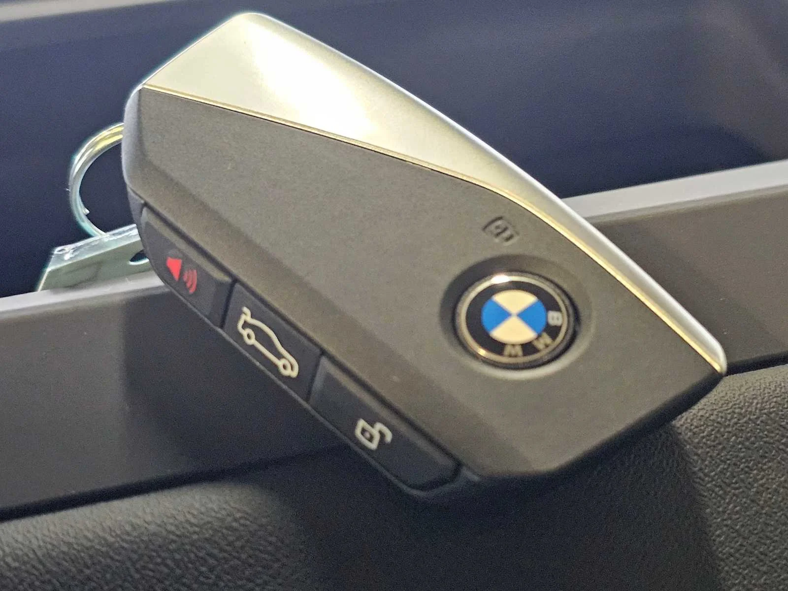 New 2026 Black Sapphire Metallic BMW 30 xDrive image 41
