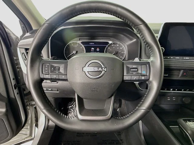 Used 2025 Silver Nissan SV image 11