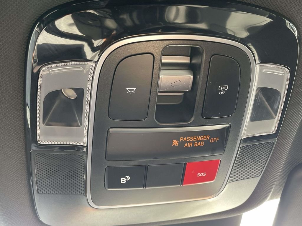Certified Used 2025 Sage Gray Hyundai SEL Activity image 23