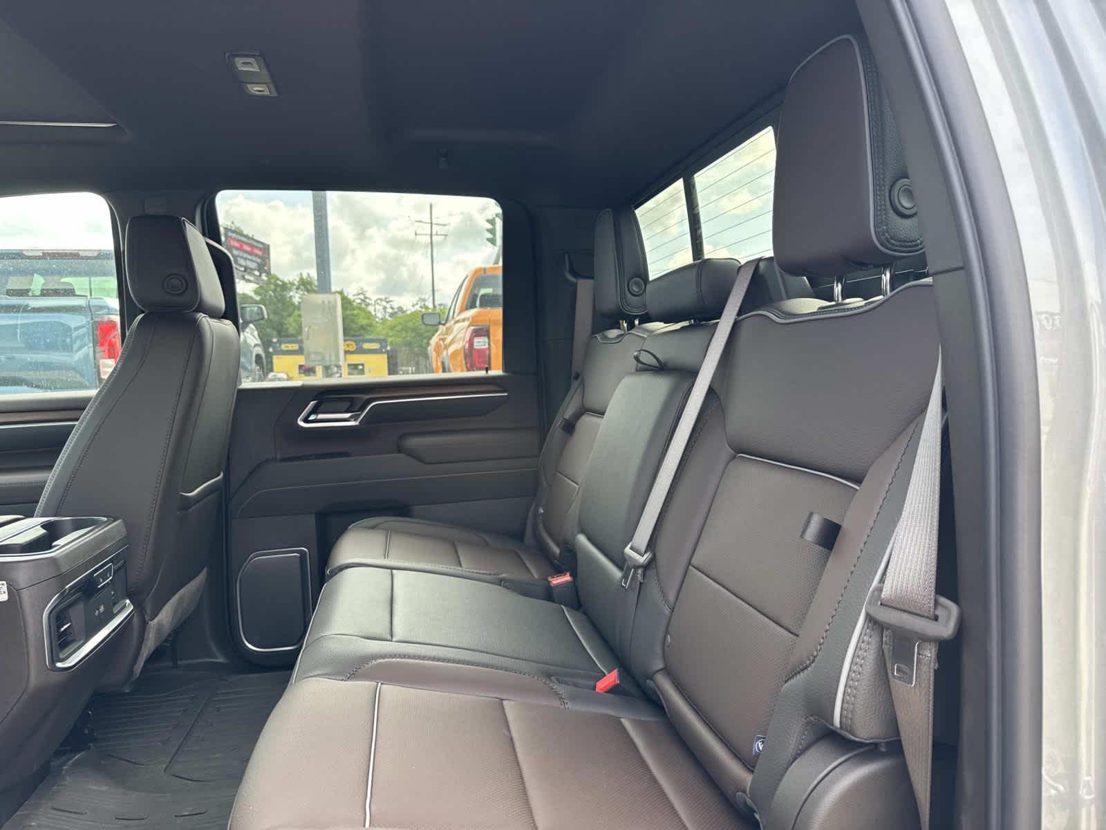 2026 GMC Sierra 2500HD Denali - Photo 8