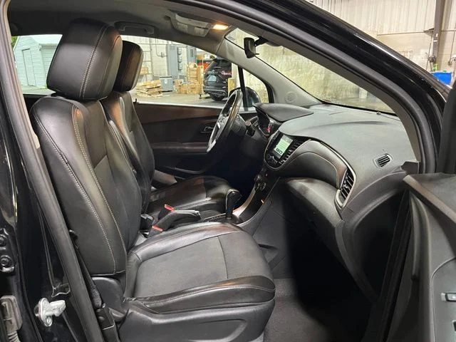 Used 2017 Black Chevrolet LT image 25