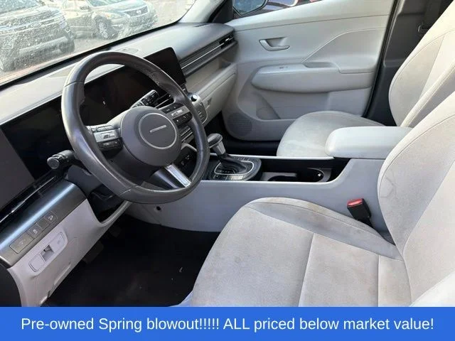 Used 2024 Orange Hyundai SEL image 16