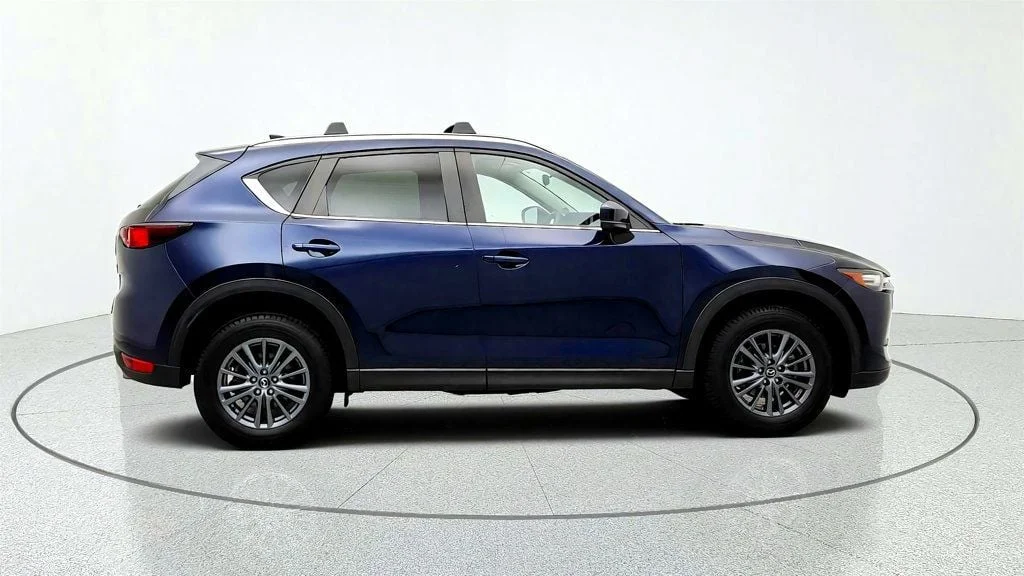 Used 2020 Deep Crystal Blue Mica Mazda Touring FWD image 4