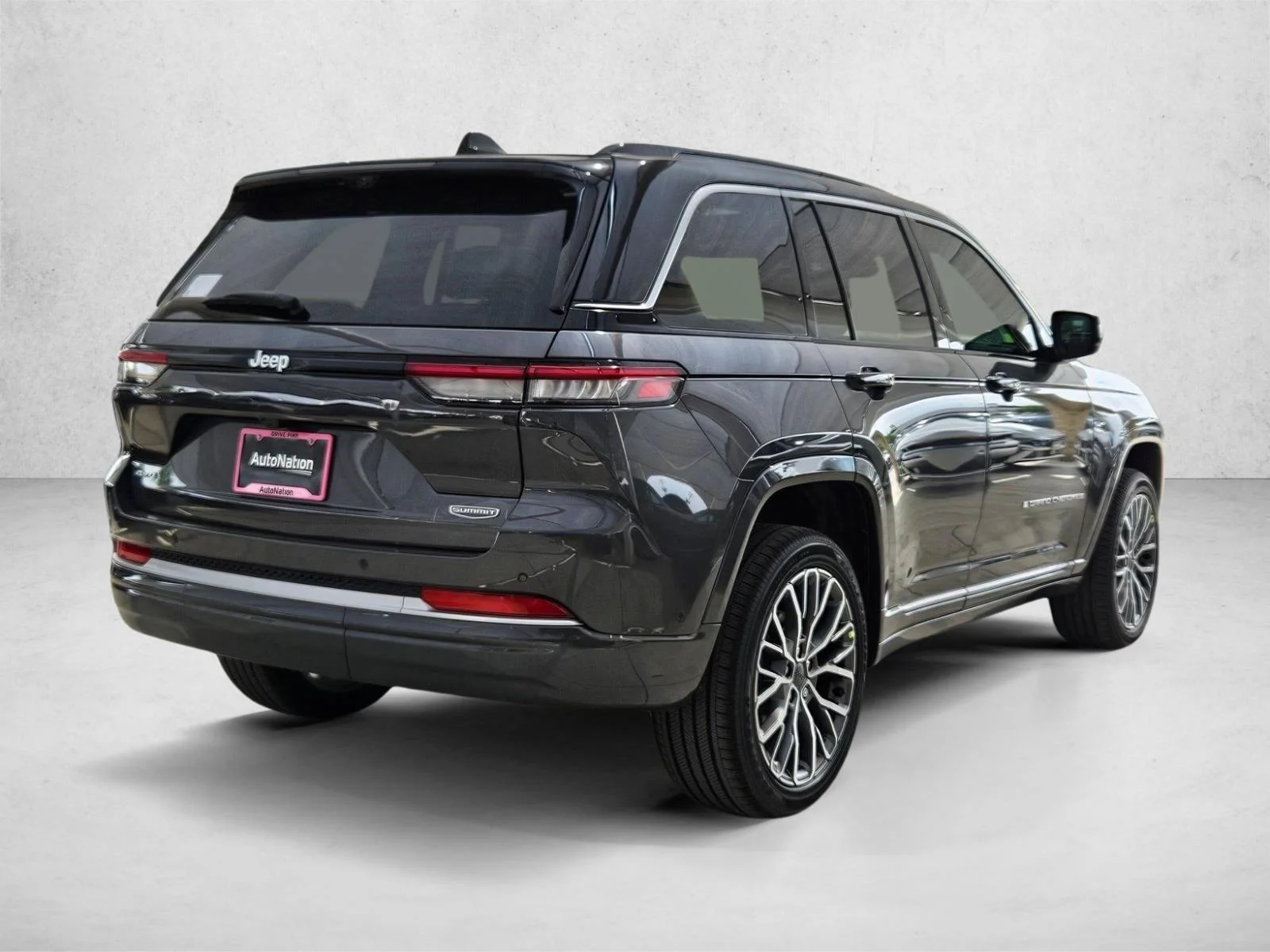 New 2026 Baltic Gray Metallic Clear-Coat Exterior Paint Jeep Summit image 2