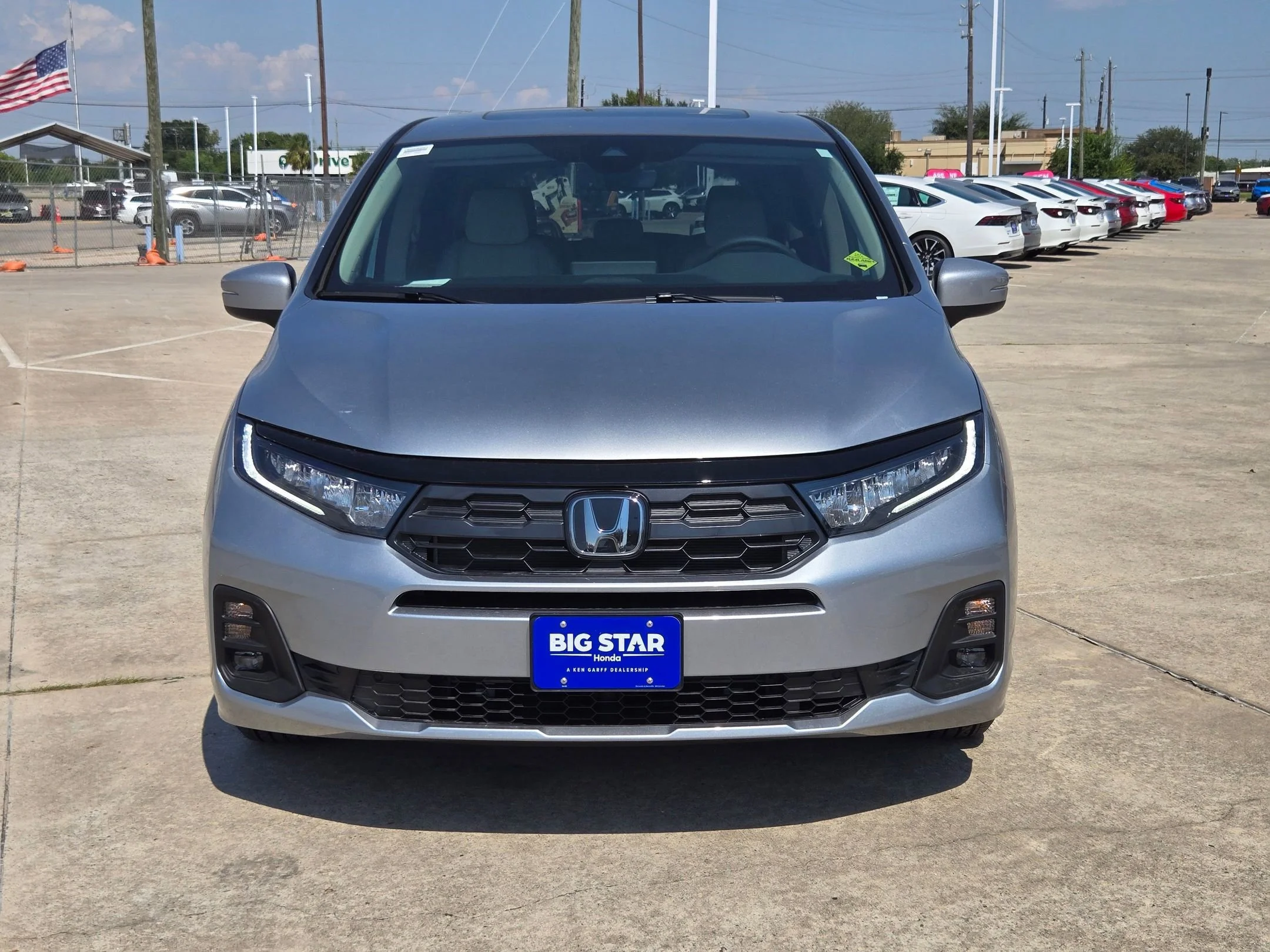 New 2026 Solar Silver Metallic Honda EX-L image 10