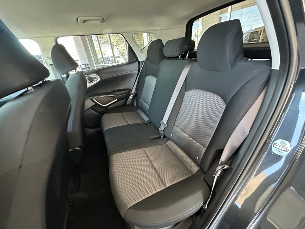 2025 Kia Soul LX - Photo 16