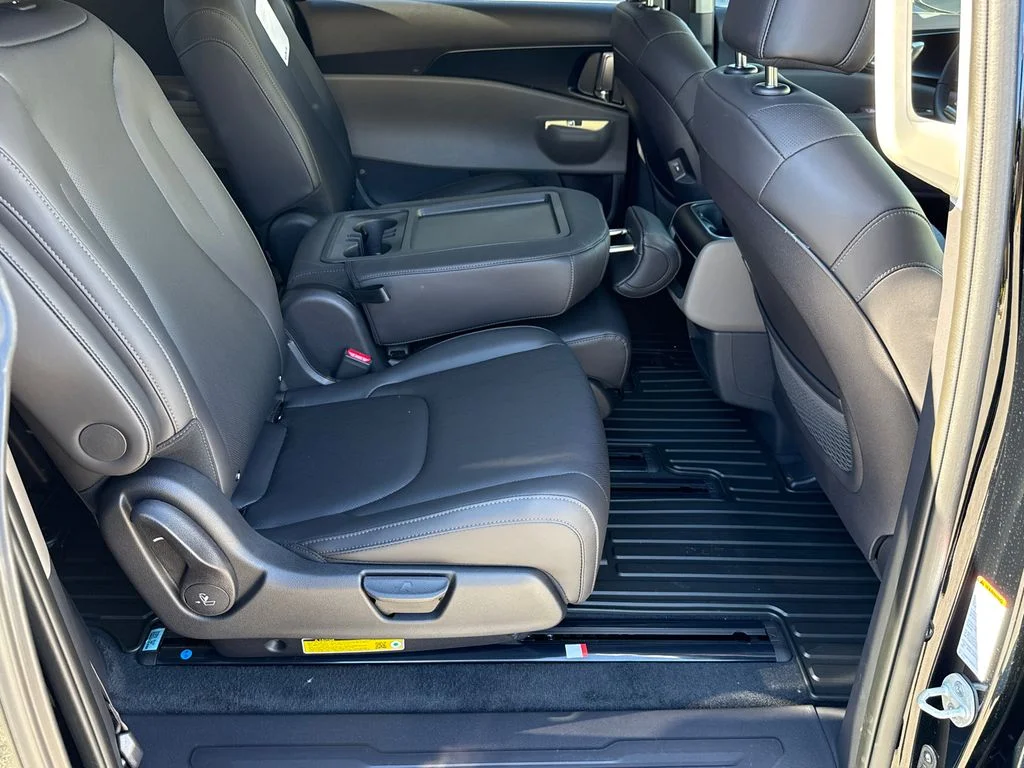 New 2026 Black Kia LXS image 15