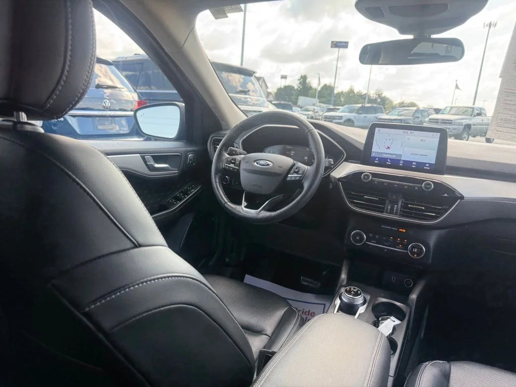 Used 2020 Green Metallic Ford SEL image 52