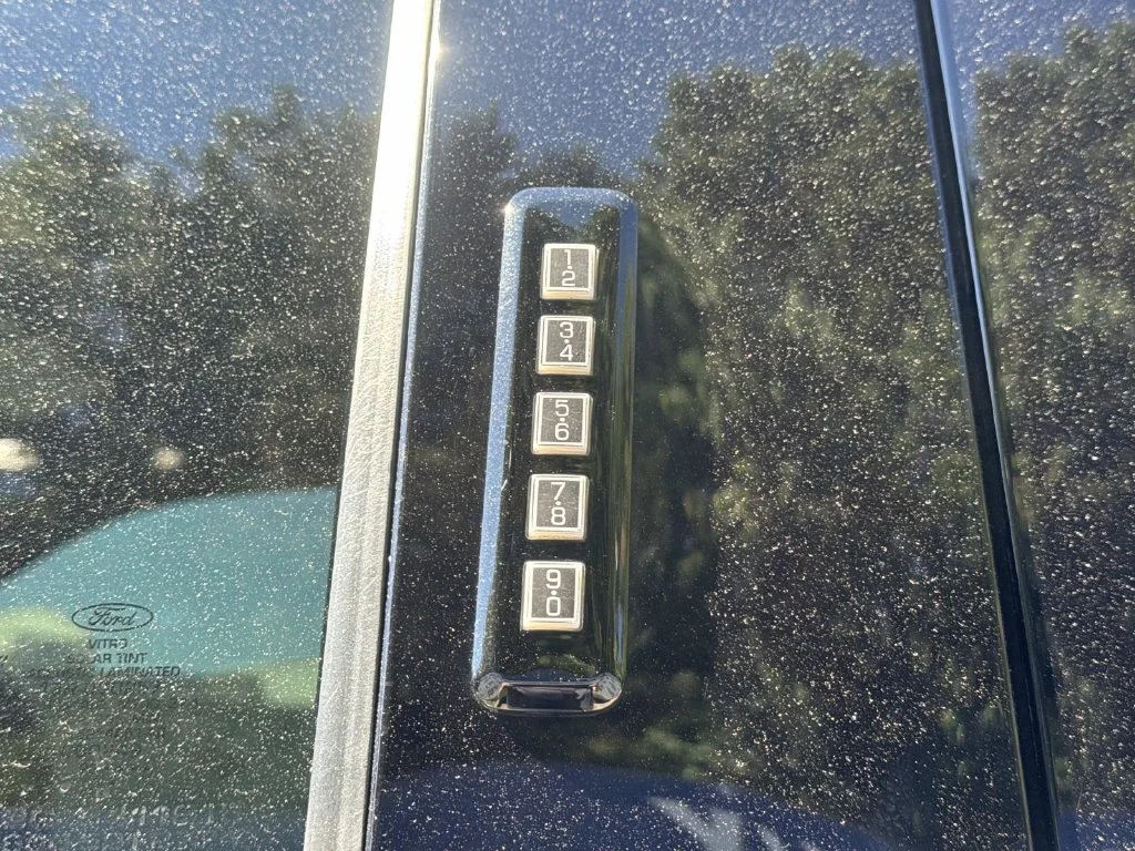 Used 2023 Brown Ford King Ranch image 9