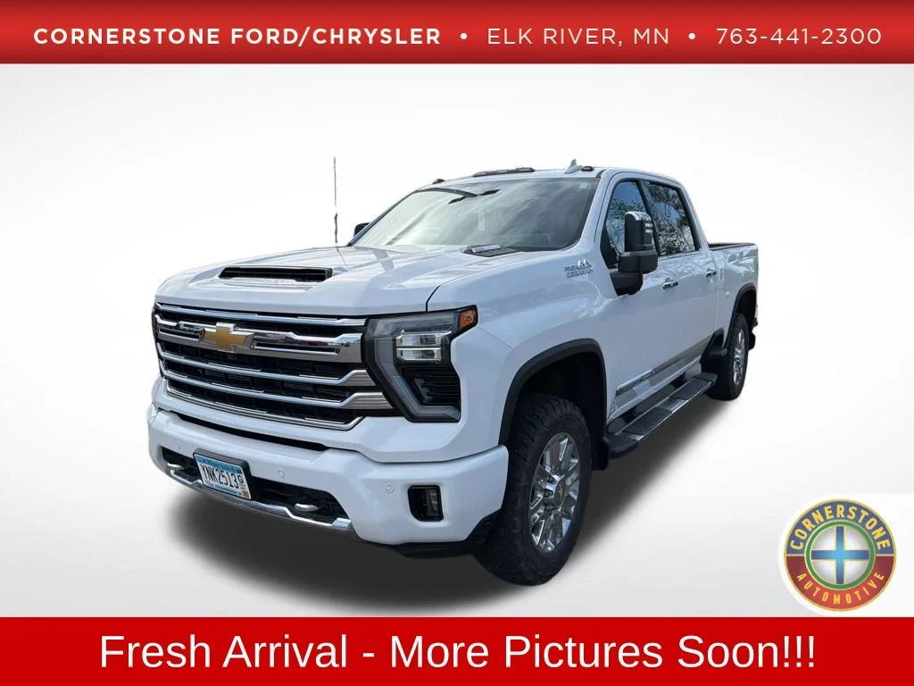 2024 Chevrolet Silverado HD High Country 4WD Crew Cab Long Box SRW's photo