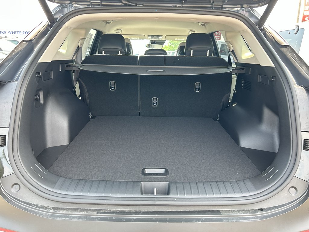 New 2027 Fusion Black Kia EX image 14