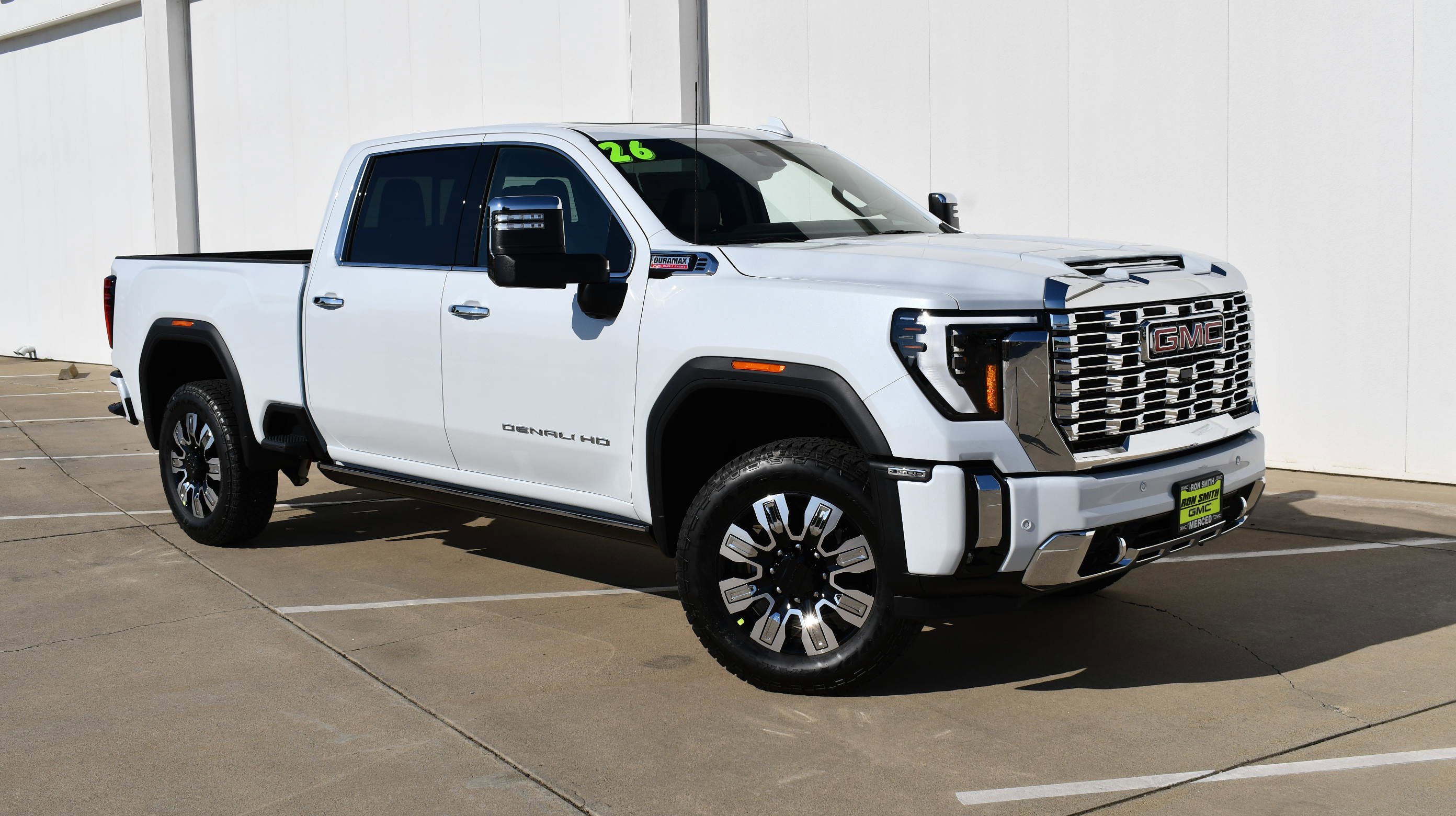 2026 GMC Sierra 2500HD Denali - Photo 2