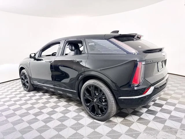 2027 Cadillac OPTIQ Sport - Photo 18
