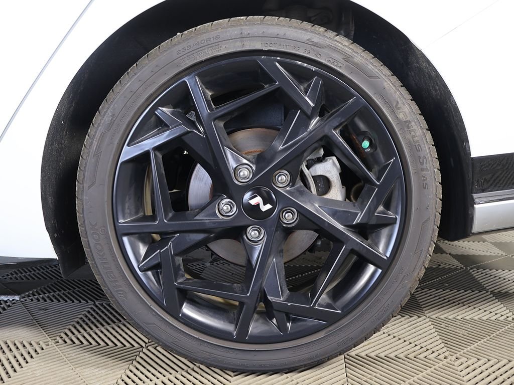 2025 Hyundai Elantra N Line - Photo 22