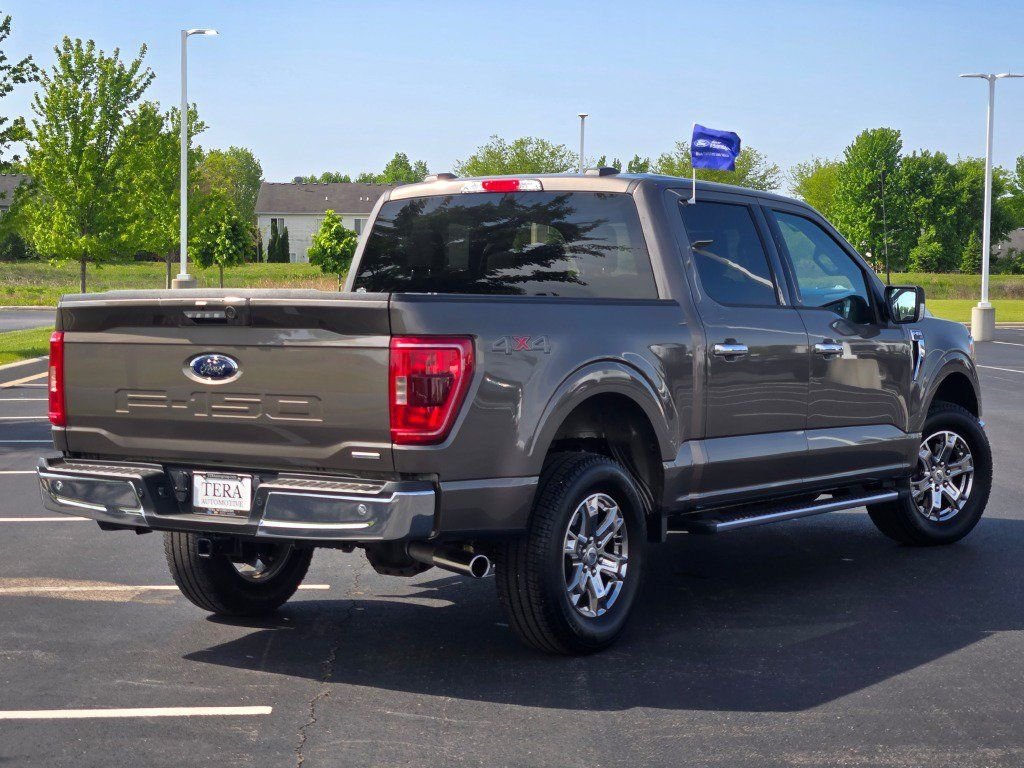 Certified Used 2023 Stone Gray Metallic Ford XLT image 11