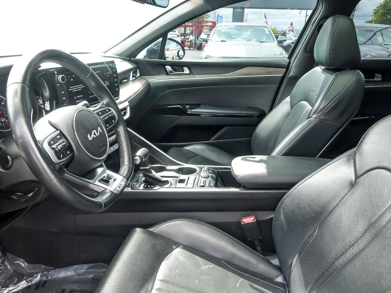Used 2023 Gravity Gray Kia GT-Line image 12