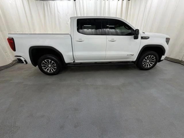 2023 GMC Sierra 1500 AT4 - Photo 7