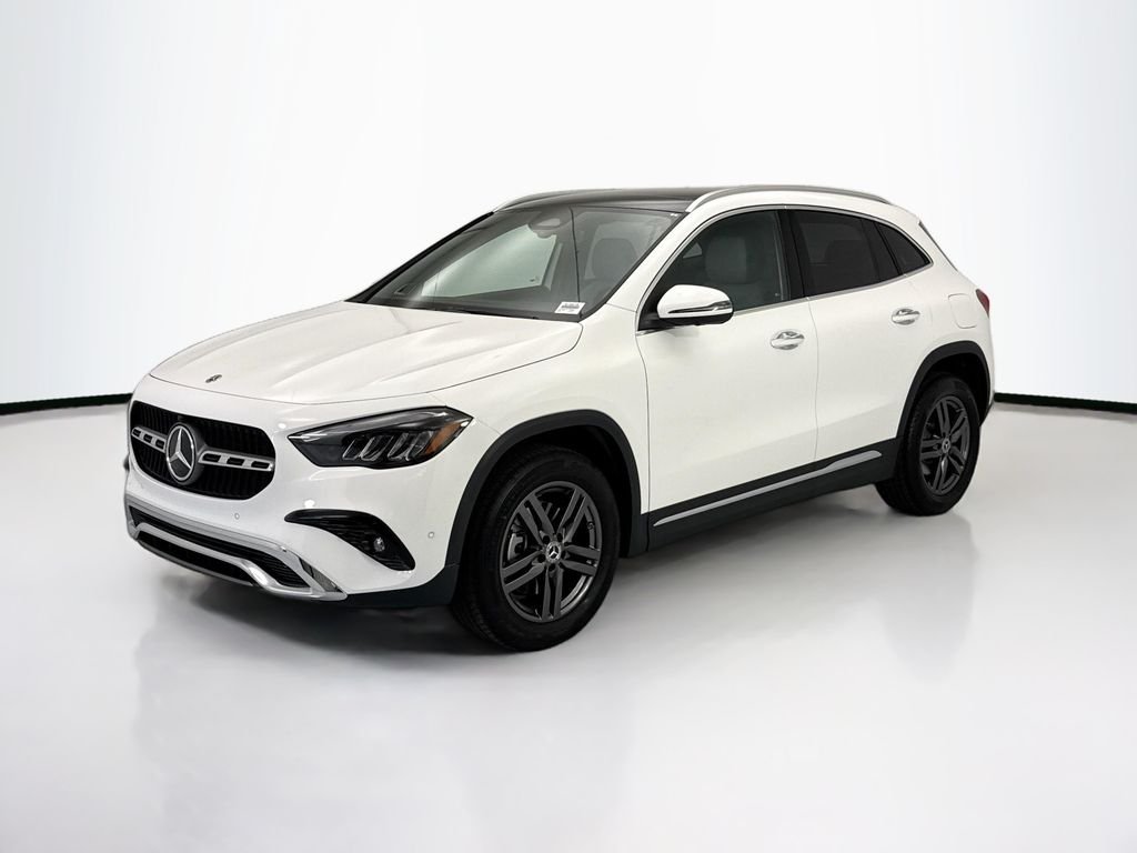 2026 Mercedes-Benz GLA GLA 250's photo