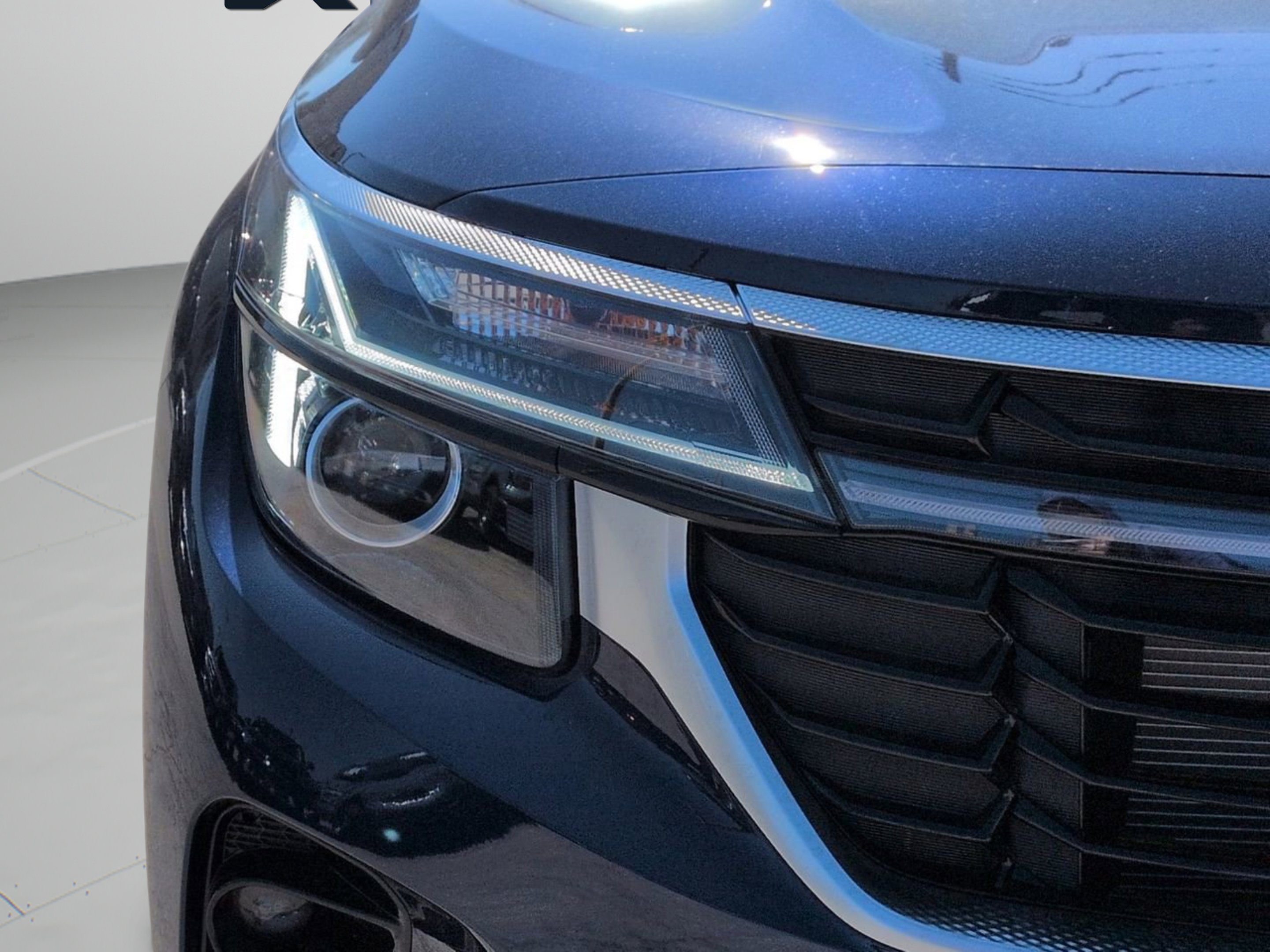 New 2026 Dark Ocean Blue Kia EX image 31