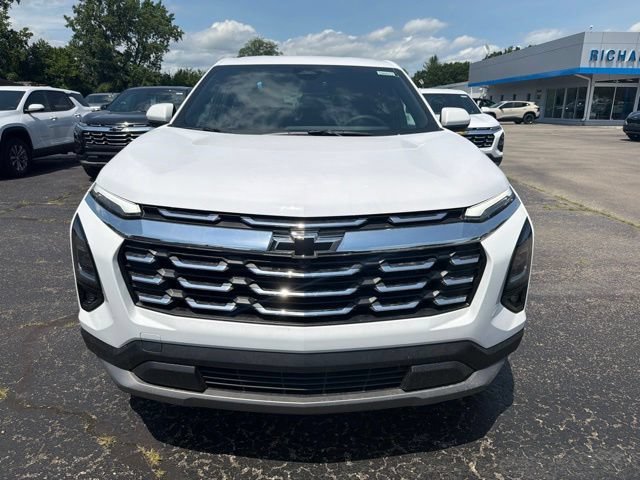 New 2026 Summit White Chevrolet LT image 8