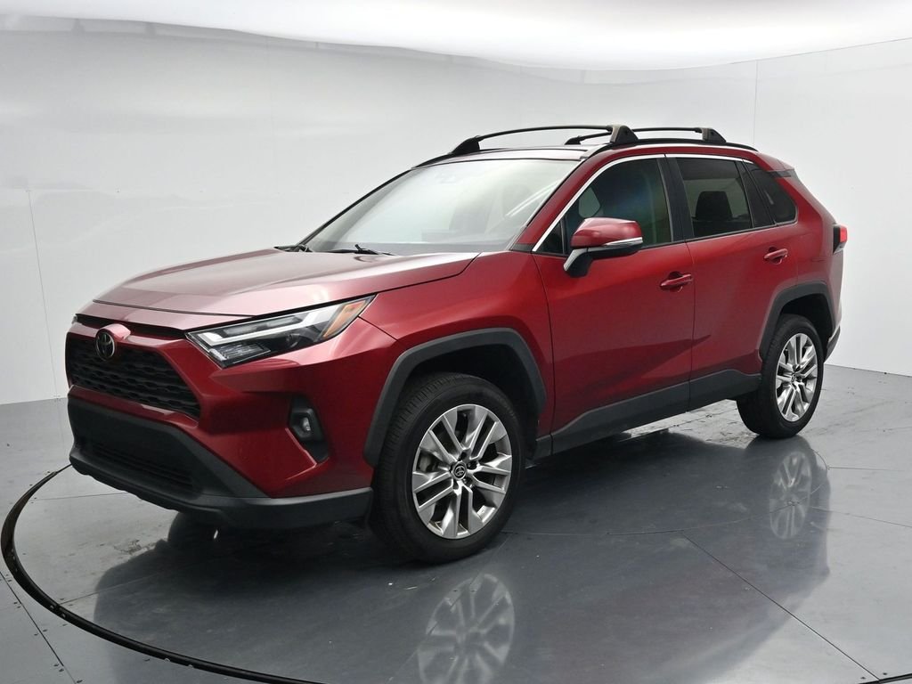 Used 2023 Red Toyota XLE Premium image 4