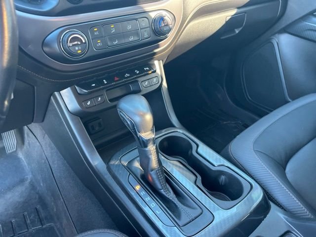 Used 2022 Red GMC AT4 w/Leather image 26
