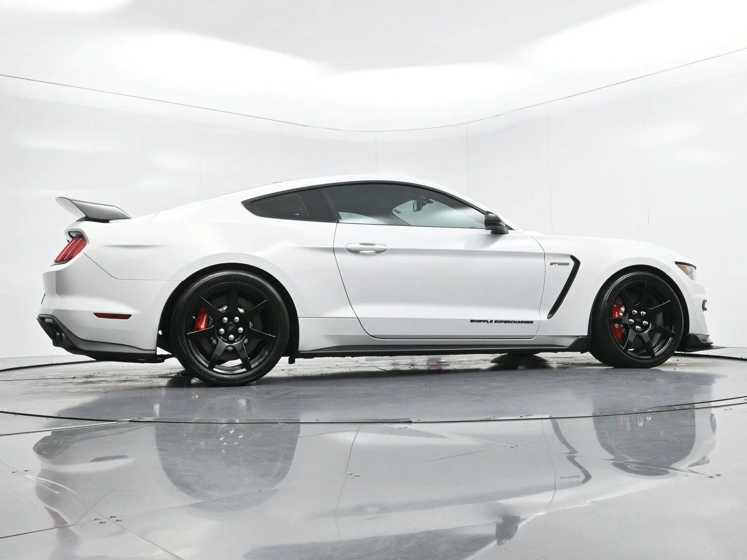 Used 2019 White Ford Shelby GT350 image 51