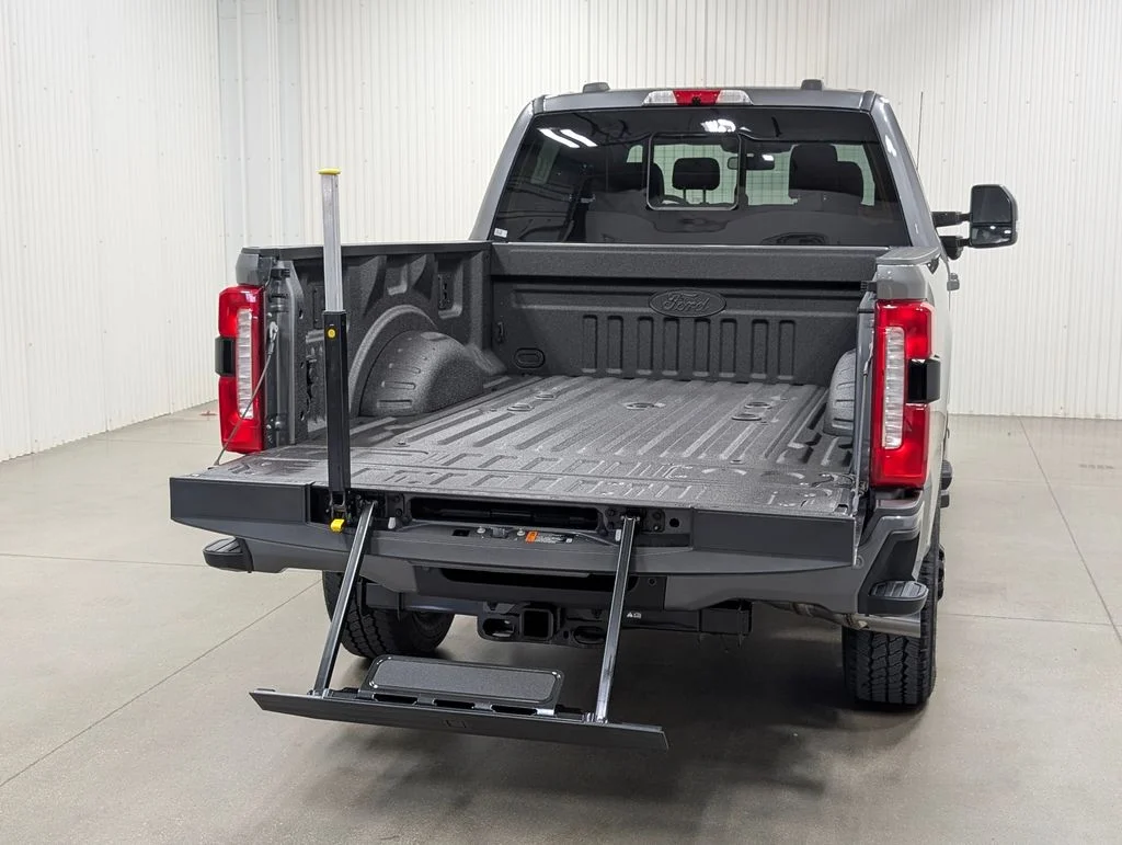 New 2026 Carbonized Gray Metallic Ford F-250® Lariat® image 29