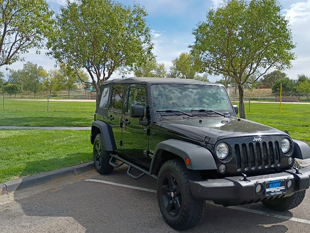 Used 2016 Black Clearcoat Jeep Sport image 7