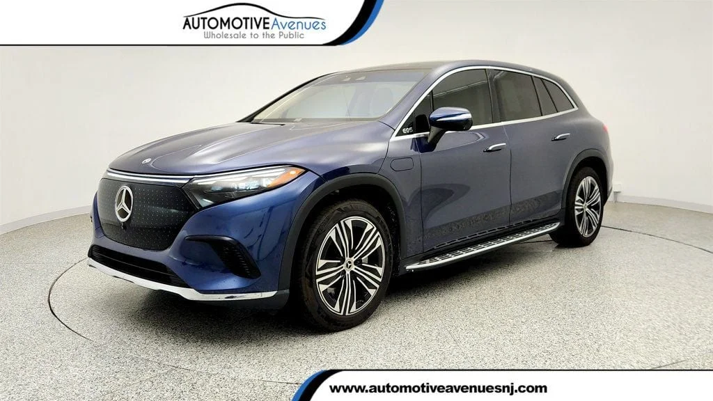 2023 Mercedes-Benz EQS SUV EQS 450 4MATIC Auto's photo