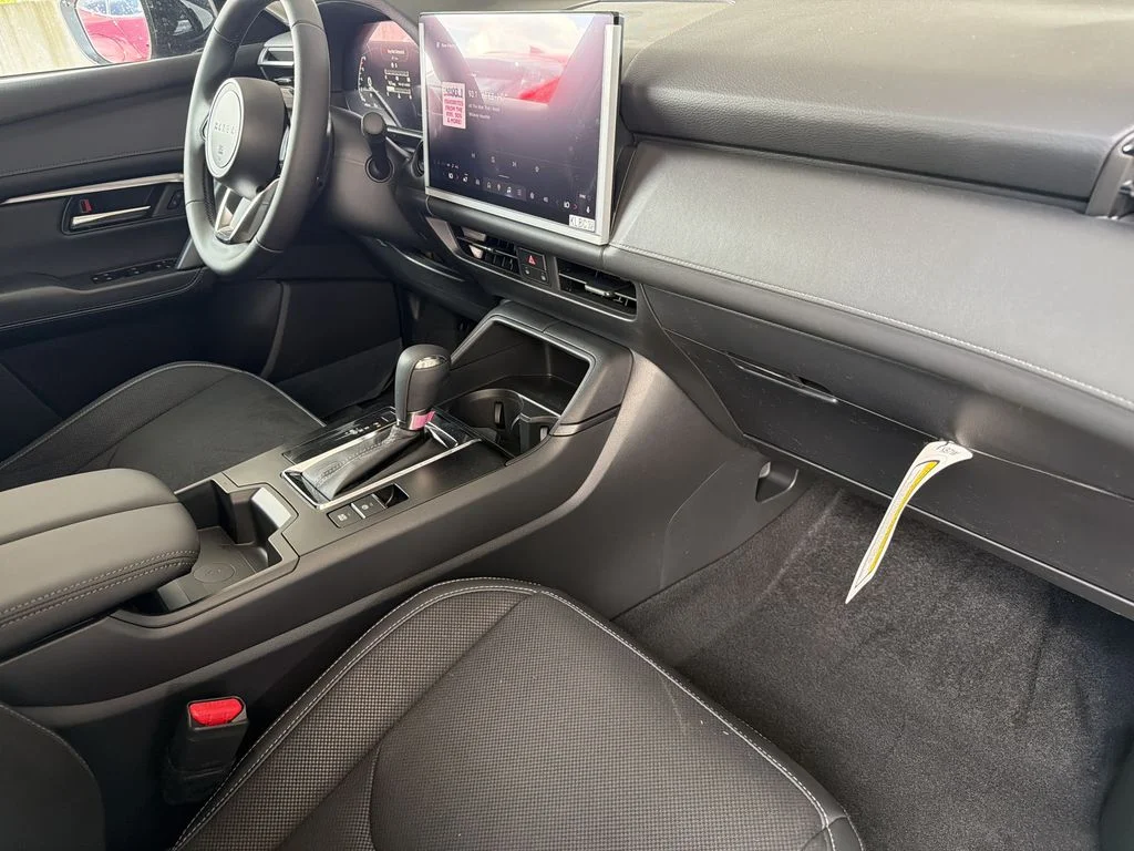 New 2026 Rhodium White Metallic Mazda 2.5 S Preferred AWD image 9