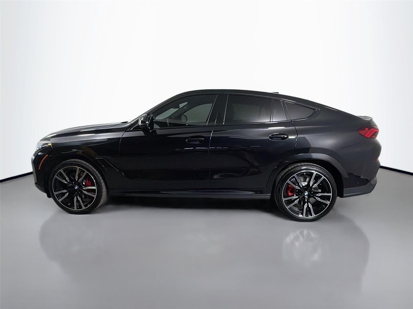 New 2027 Black Sapphire Metallic BMW M60i image 8