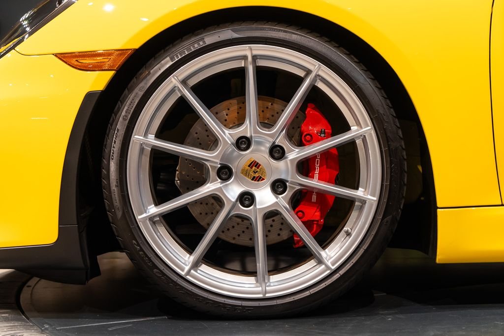 Used 2016 Racing Yellow Porsche Spyder image 12