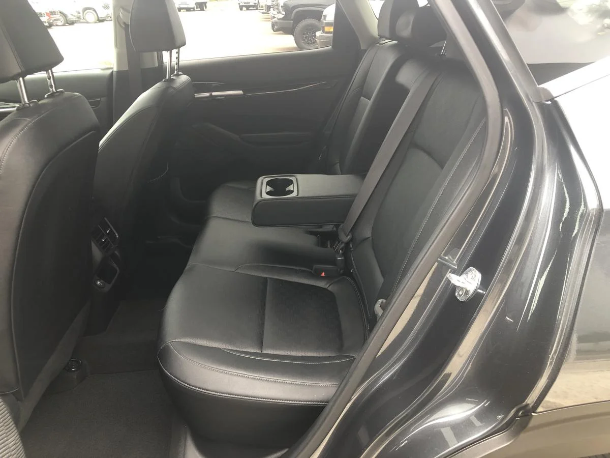 Used 2022 Grey Kia EX AWD image 17