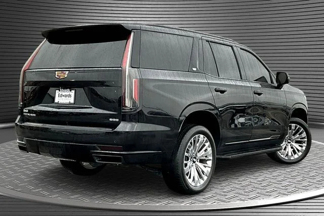 Used 2021 Black Cadillac Sport Platinum image 6
