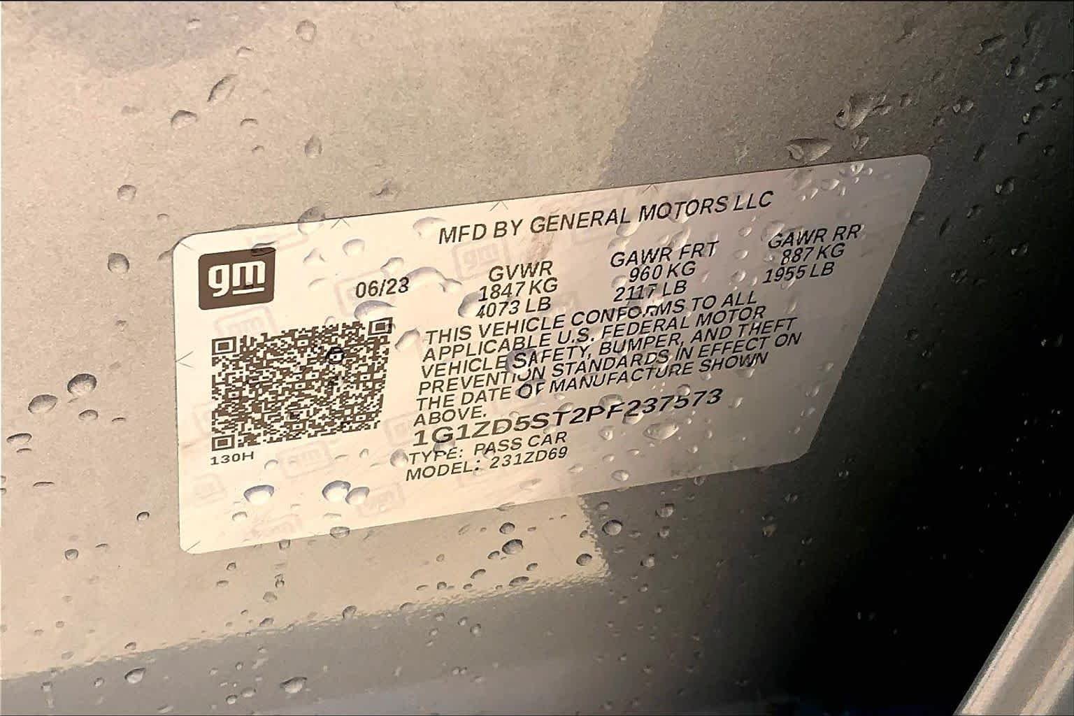Used 2023 Sterling Gray Metallic Chevrolet LT image 33