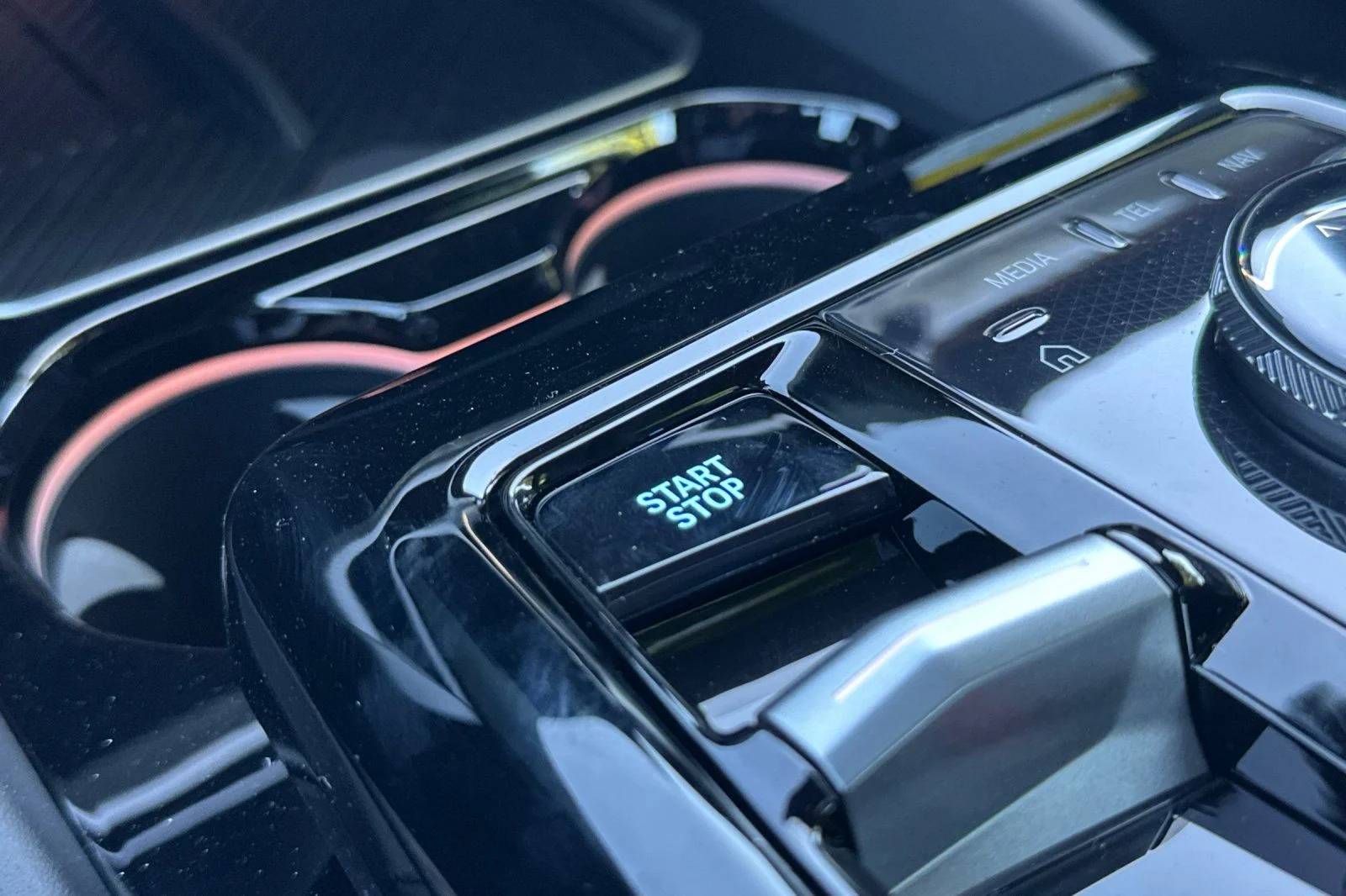 New 2027 Blue BMW eDrive40 image 19