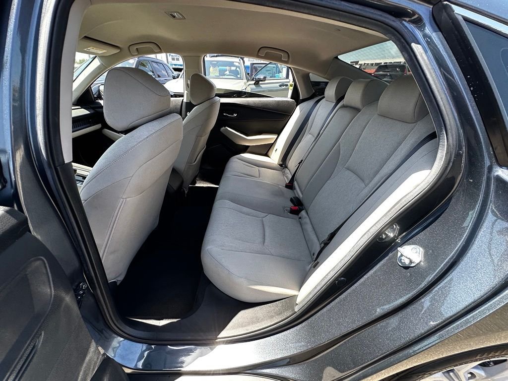 Used 2024  Honda LX image 21