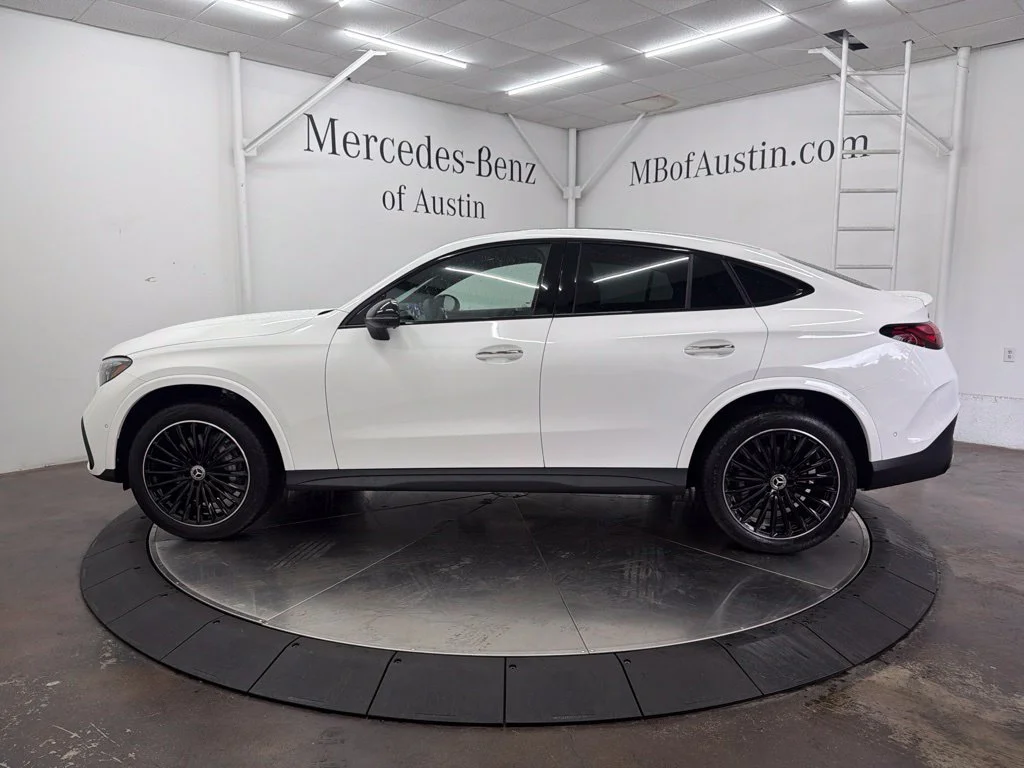 New 2027 White Mercedes-Benz GLC 300 Coupe image 4