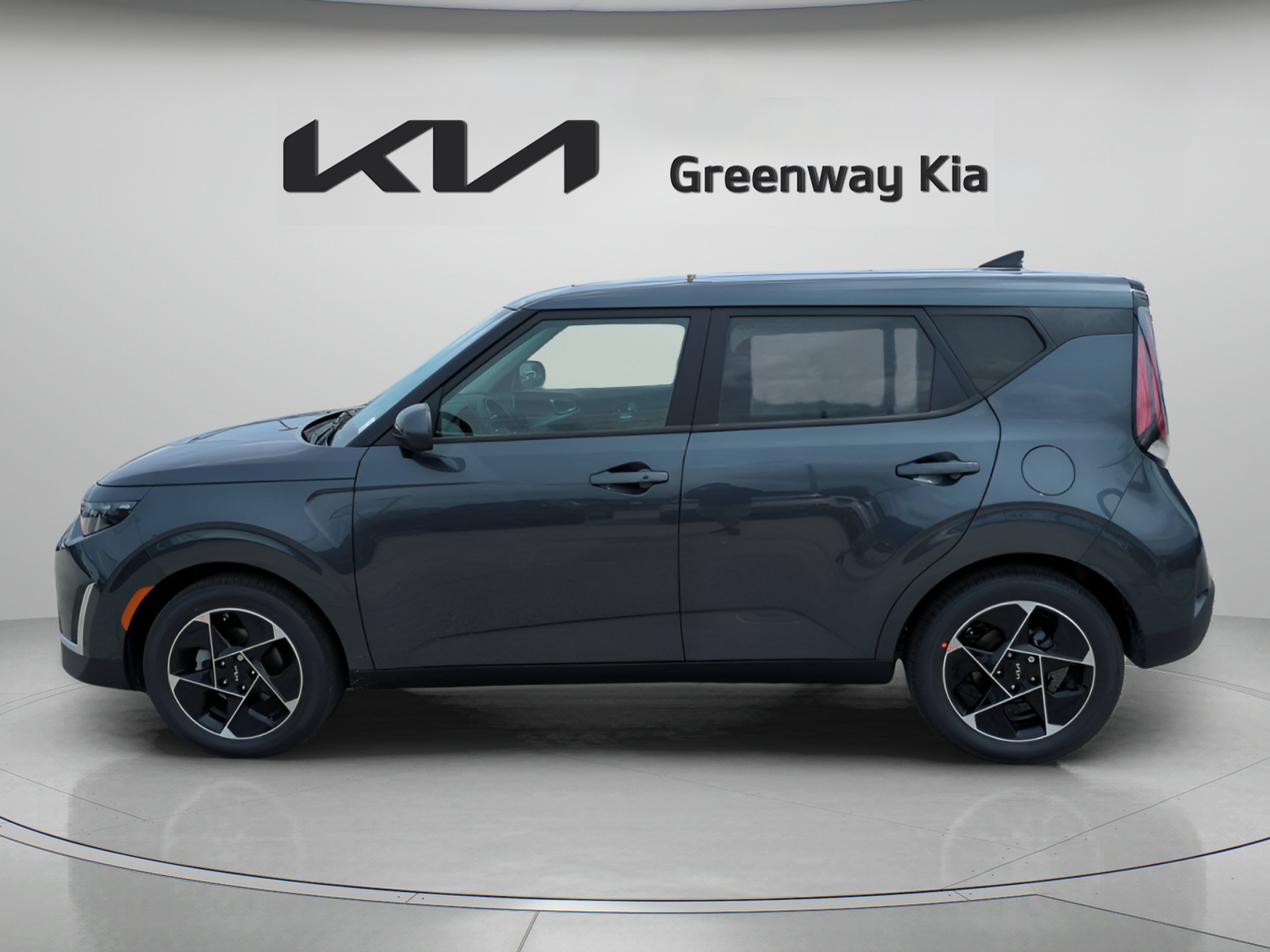 Certified Used 2025 Gravity Gray Kia EX image 5