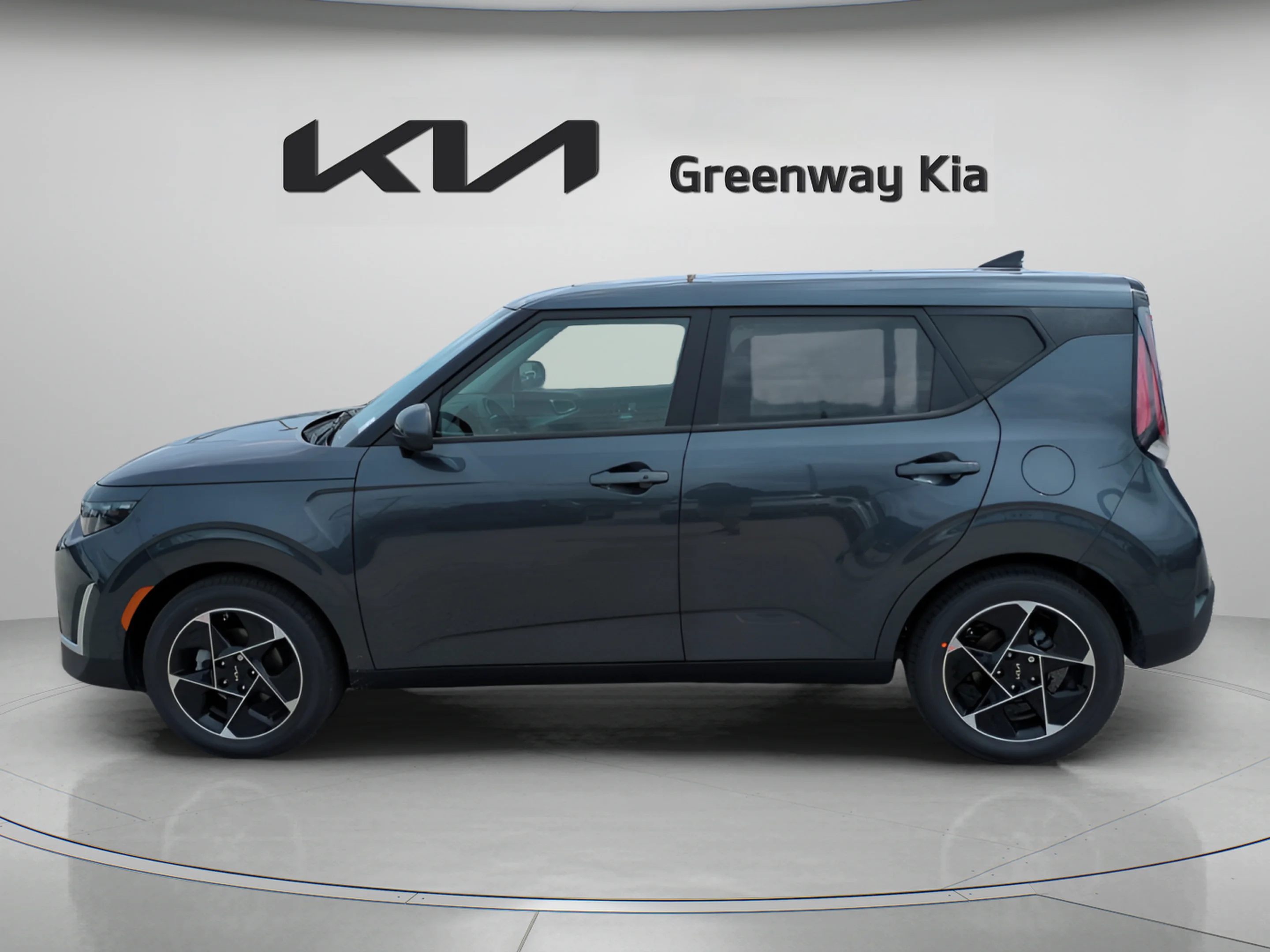 Certified Used 2025 Gravity Gray Kia EX image 5