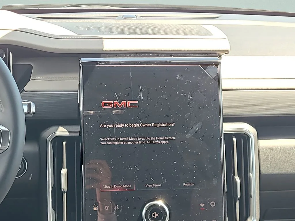 New 2026 Sterling Metallic GMC Elevation image 16