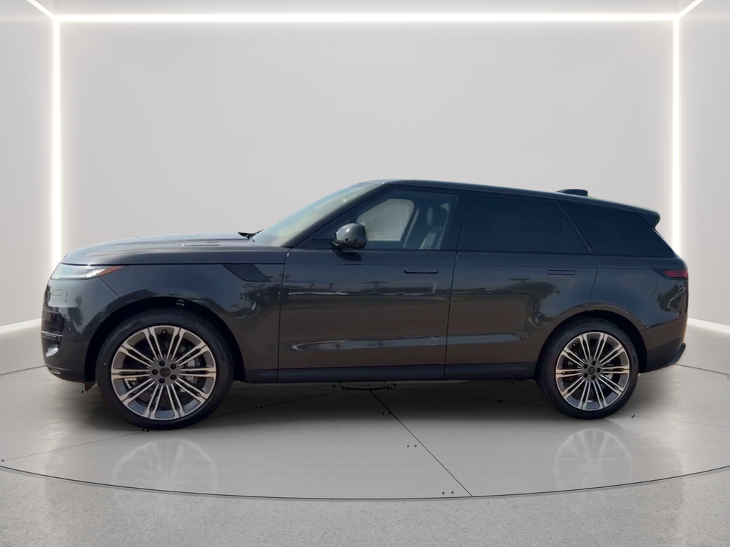 New 2026 Carpathian Grey Land Rover SE image 8