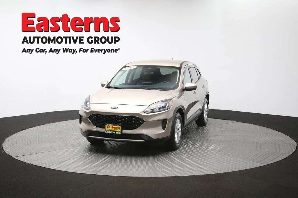 Used 2020 Gold Ford SE image 55