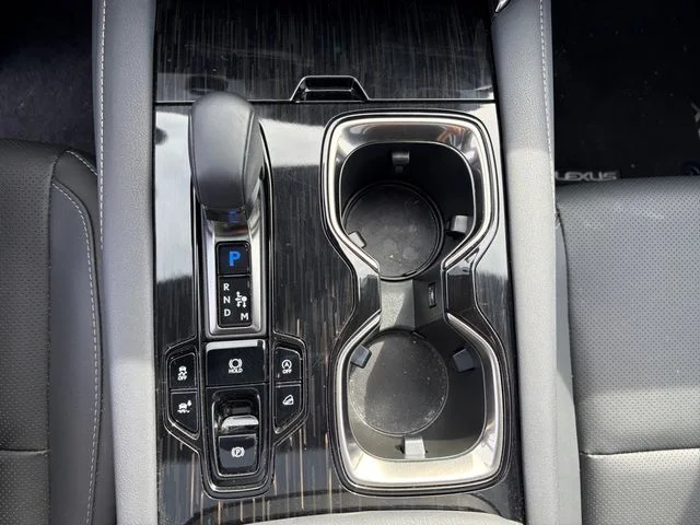 Used 2025 Silver Lexus 350 image 30