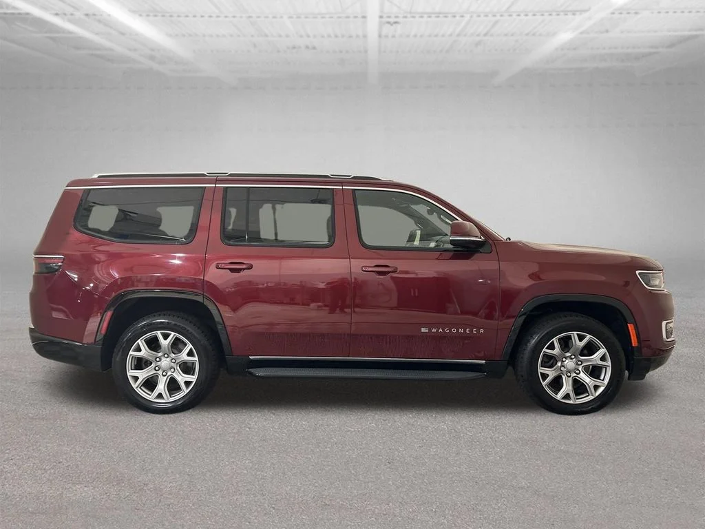 Used 2022 Red Jeep Series II image 7