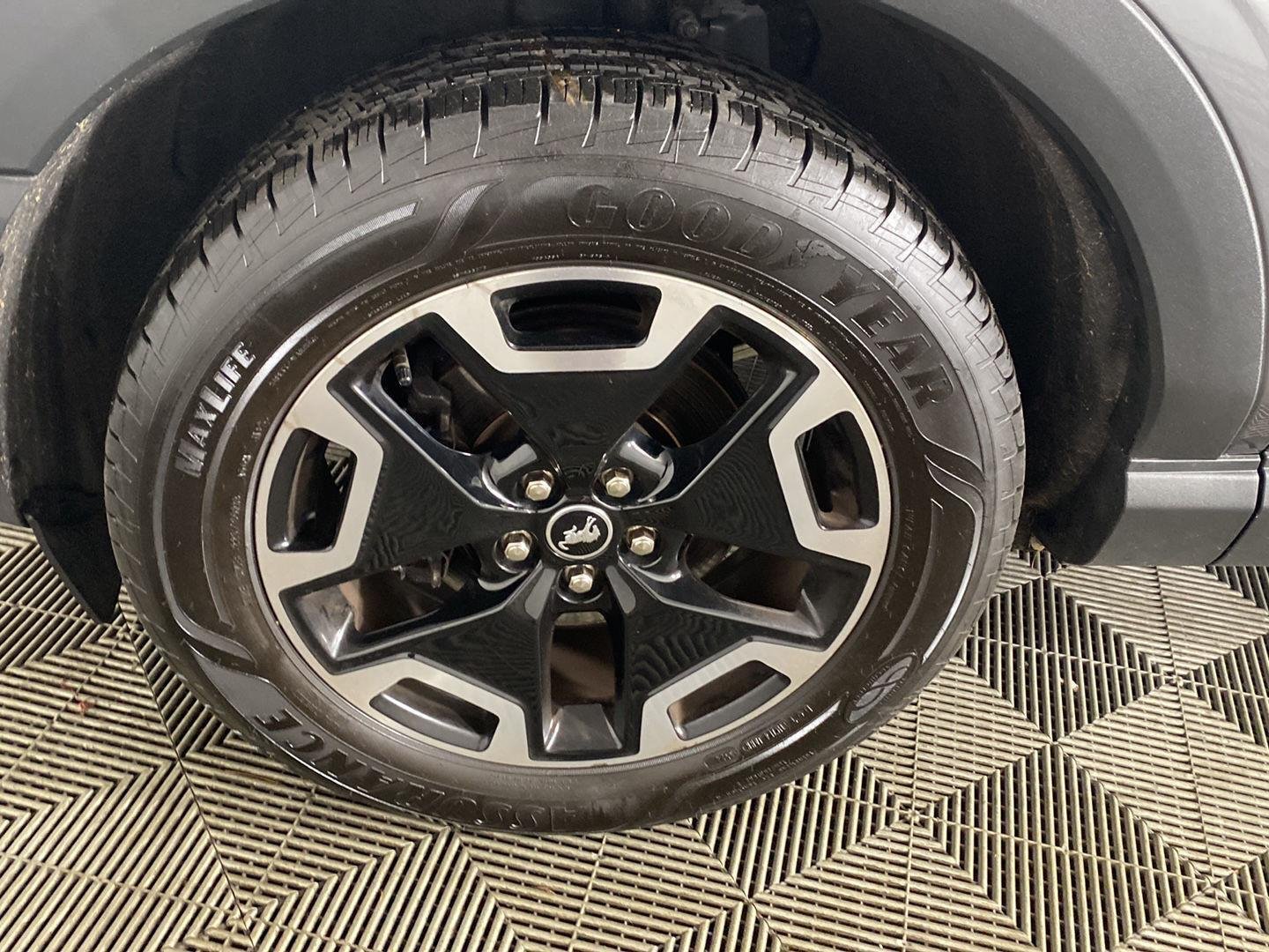 Used 2021 Carbonized Gray Ford Outer Banks image 11