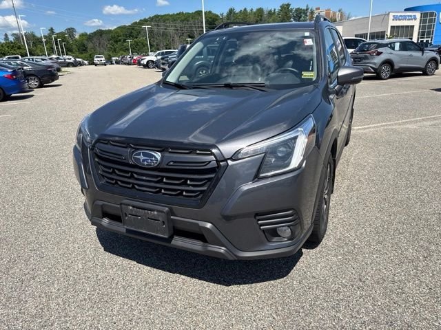 Used 2022 Gray Subaru Limited image 5