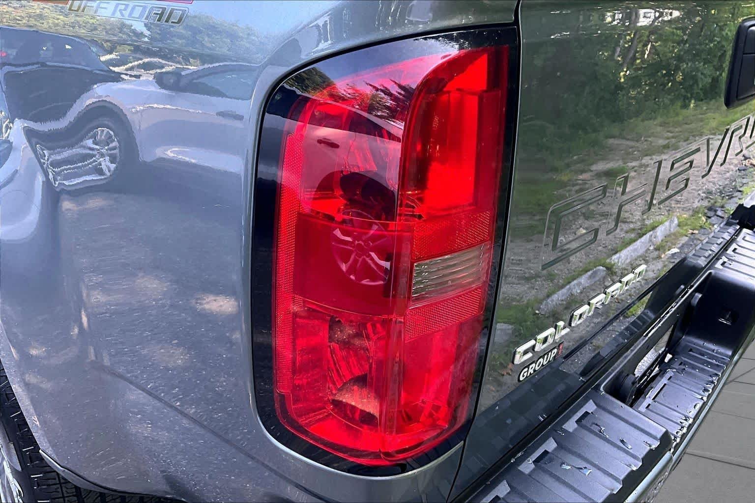 Used 2022 Satin Steel Metallic Chevrolet 4WD Z71 image 26