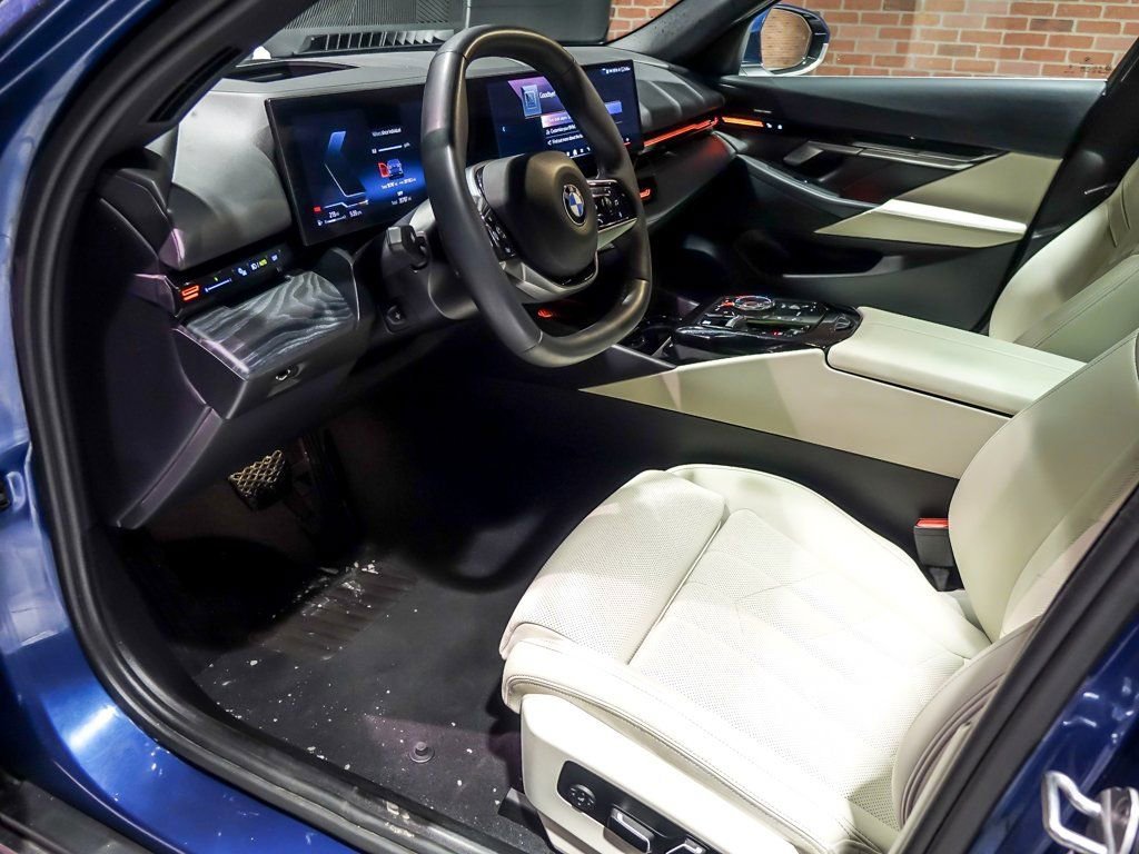 2024 BMW 530I - Image 14